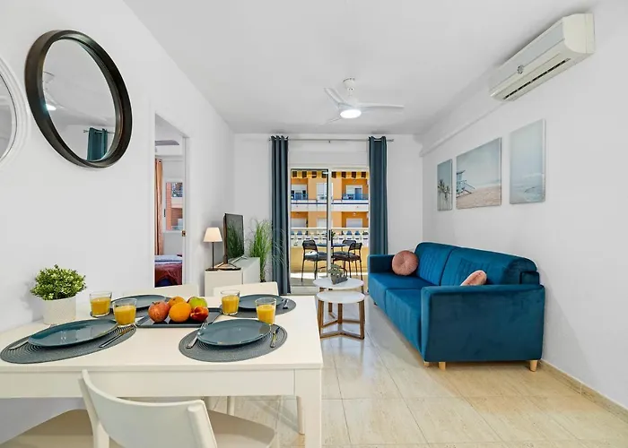 Playa Del Cura Con Vista Al Mar Torrevieja